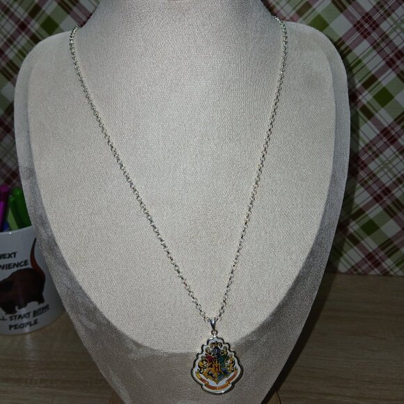 Silver Tone Brass Harry Potter Hogwarts Pendant Necklace Jewelry #104 - Picture 5 of 11